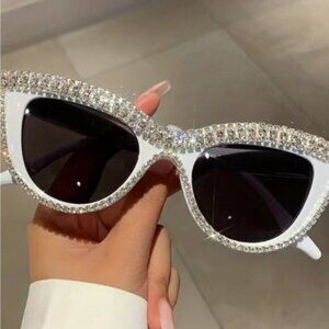 Bling Cat Eye White & Rhinestone Fashion Sunglasses